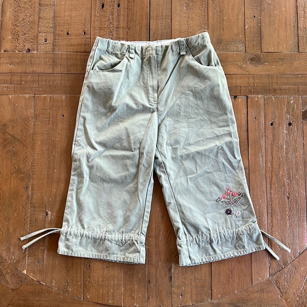 Jacadi vintage embroidered Capri pants
